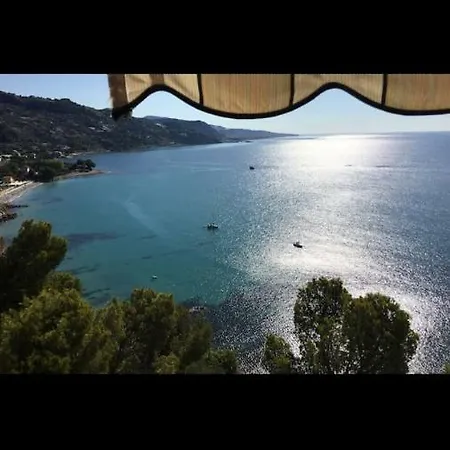 Apartment Panorama Mortola Inferiore